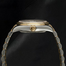 Afbeelding in Gallery-weergave laden, Rolex Two Tone met Cultivé Parel – hoekaanzicht
