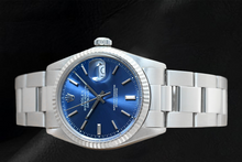 Afbeelding in Gallery-weergave laden, Rolex Datejust 36mm Roestvrij Staal Horloge met Blauwe Wijzerplaat met Streepindexen en Gekartelde Lunette
