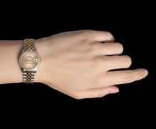 Afbeelding in Gallery-weergave laden, Rolex Date-just Champagne Stick Dial 31mm dameshorloge P4
