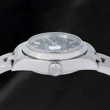 Afbeelding in Gallery-weergave laden, Rolex Date 6916 26 mm Horloge van Roestvrij Staal met Zwarte Wijzerplaat met Streepindexen en Gladde Lunette
