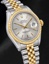Afbeelding in Gallery-weergave laden, Rolex Datejust 16233 36mm Tweekleurig Horloge met Zilverkleurige Wijzerplaat met Streepindexen
