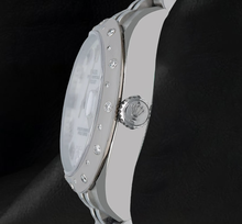 Afbeelding in Gallery-weergave laden, Rolex Datejust 178344 31 mm horloge met wijzerplaat van witte parelmoer en Romeinse cijfers, uitgevoerd in witgoud en roestvrij staal
