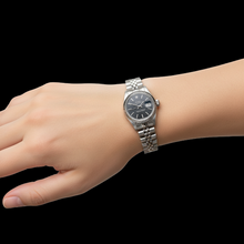 Afbeelding in Gallery-weergave laden, Rolex Datejust 26 mm Zwarte Wijzerplaat Roestvrijstalen Dameshorloge P2
