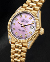 Afbeelding in Gallery-weergave laden, Rolex Datejust 69178 26mm Roze Parelmoer Diamanten Wijzerplaat Geelgoud Horloge
