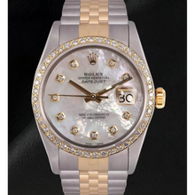 Afbeelding in Gallery-weergave laden, Rolex Datumjust herenhorloge met parelmoer diamanten wijzerplaat tweekleurige snel ingesteld
