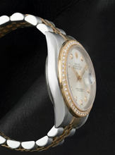 Afbeelding in Gallery-weergave laden, echte diamant 0.20karaat watch bovenaanzicht
