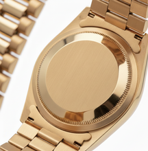Afbeelding in Gallery-weergave laden, Rolex Datumjust Champagne Tapijtwerk wijzerplaat met krijtstreep horloge goud voorzitter
