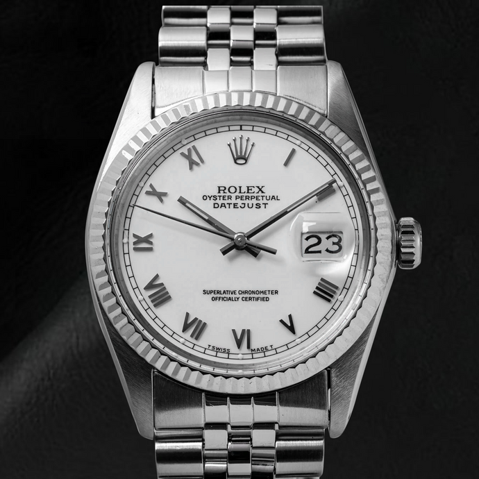 Rolex Datumjust middelgroot horloge met witte Romeinse wijzerplaat van roestvrij staal