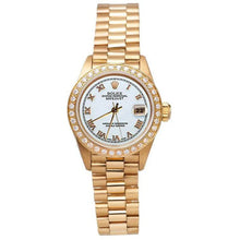 Afbeelding in Gallery-weergave laden, Rolex Datumjust witte Romeinse wijzerplaat diamanten rand presidentiële stijl goud

