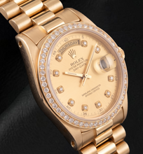 Afbeelding in Gallery-weergave laden, Rolex Day-Date 1803 36mm Champagne Diamanten Wijzerplaat 18K Geelgoud Horloge
