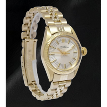 Afbeelding in Gallery-weergave laden, Rolex Oyster Perpetual 24 mm Zilveren Stick Wijzerplaat Geel Goud Horloge
