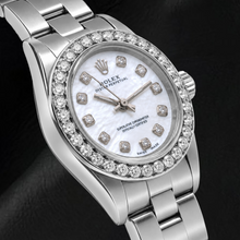 Afbeelding in Gallery-weergave laden, Rolex Oyster Perpetual 67193 26mm Wit Parelmoer Diamanten Wijzerplaat Roestvrij Staal Horloge
