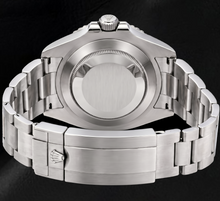 Afbeelding in Gallery-weergave laden, Rolex Sea-Dweller 126600 43mm Roestvrij Staal Horloge met Zwarte Lichtgevende Wijzerplaat
