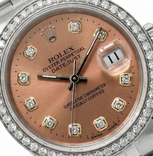 Afbeelding in Gallery-weergave laden, Rolex horloge van gemiddelde grootte met roestvrijstalen Datejust zalmkleurige wijzerplaat en lunette

