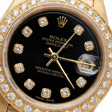 Afbeelding in Gallery-weergave laden, Rolex presidentiële stijl horloge zwarte diamanten wijzerplaat rand geel goud Datumjust
