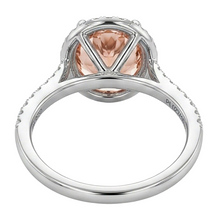 Afbeelding in Gallery-weergave laden, Rond geslepen Morganite en Natuurlijke echte diamanten ( niet in een laboratorium gekweekt ) 11.35 karaats ring goud wit 14K
