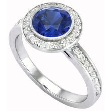 Afbeelding in Gallery-weergave laden, echte round saffier 2.40karaat ring close-up detail
