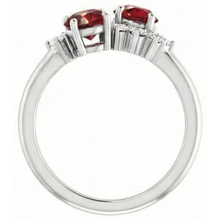 Afbeelding in Gallery-weergave laden, echte round robijn 2.40karaat ring close-up detail
