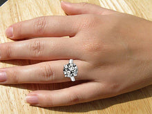 Afbeelding in Gallery-weergave laden, Ronde Oud Mijn Slijpvorm Echte Natuurlijke uit de aarde gewonnen Diamanten Ring 4 Prong Gezet Goud 6.50 Karaat
