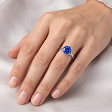 Afbeelding in Gallery-weergave laden, Ronde Solitaire Sapphire Ring Infinity Style Shank Goud 14K 2 Karaat
