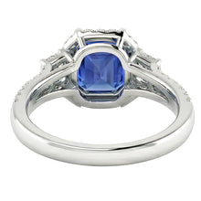 Afbeelding in Gallery-weergave laden, Ronde &amp; Trapezium Diamant Halo Saffier Verlovingsring 4 Karaat
