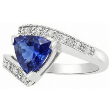 Afbeelding in Gallery-weergave laden, echte round diamant 3karaat ring bovenaanzicht
