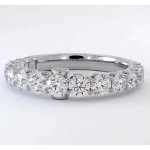 Afbeelding in Gallery-weergave laden, Ronde Comfort Fit Gegradueerde Echt Diamanten Band 1,75 Karaat
