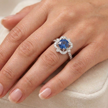 Afbeelding in Gallery-weergave laden, echte round diamant 4.30karaat ring met diamantaccenten

