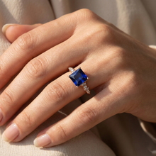 Afbeelding in Gallery-weergave laden, echte round diamant 3.75karaat ring met diamantaccenten
