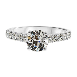 Ambachtelijk Briljant Solitaire Ring met Accenten 3 karaat – 14