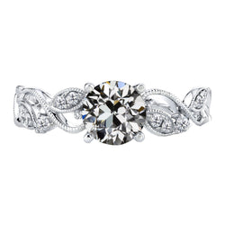 Ambachtelijk Anniversary Ring met Antiek Cushion Diamant – 3