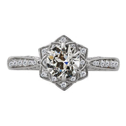 Antiek Cushion Fijne Diamant Halo Ring – 4 karaat in 14 Karaat