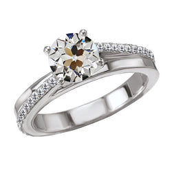 Luxe Diamant Solitaire met Zijstenen – 3 karaat 14 Karaat Witgoud