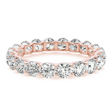 Afbeelding in Gallery-weergave laden, Briljant Rond Geslepen Eternity Band in 14K Rosé Goud – zijaanzicht
