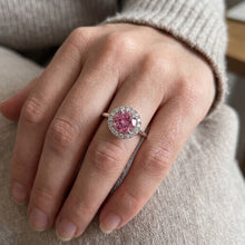 Afbeelding in Gallery-weergave laden, Roze Saffier Verlovingsring
