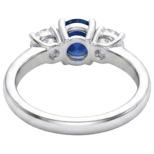 Afbeelding in Gallery-weergave laden, Saffier En Diamanten Ring
