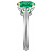 Afbeelding in Gallery-weergave laden, Smaragd Rond Briljant Edelsteen Ring in Bicolor 14K Goud – bovenaanzicht
