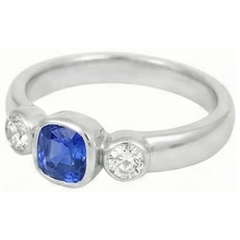 Afbeelding in Gallery-weergave laden, echte round diamant 1.50karaat watch close-up detail
