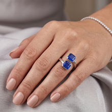 Afbeelding in Gallery-weergave laden, Smaragd Saffier Ring 2 stenen ring set 3 karaats gespleten schacht filigraan
