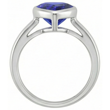 Afbeelding in Gallery-weergave laden, echte heart saffier 2.50karaat watch op wit
