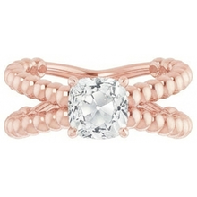 Afbeelding in Gallery-weergave laden, Solitaire Kussen Oude Mijnwerker Natuurlijke uit de aarde gewonnen Diamanten Ring met Pootjes Gespleten Schacht 3.50 Karaat
