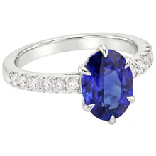 Afbeelding in Gallery-weergave laden, Solitaire Met Accenten Ring Blauwe Saffier &amp; Pave Set Diamant 4 Karaat
