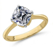 Afbeelding in Gallery-weergave laden, Solitaire Ring Kussen Oud Mijn Slijpsel Natuurlijk uit de aarde gewonnen Diamant 5 Karaat Tweekleurig Goud

