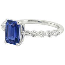 Afbeelding in Gallery-weergave laden, Solitaire Ring Met Zijstenen Blauwe Saffier &amp; Diamant 4 Karaat
