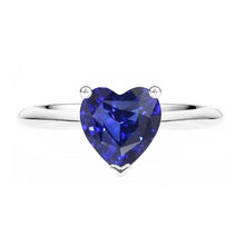 Afbeelding in Gallery-weergave laden, echte heart diamant 2.50karaat ring met diamantaccenten
