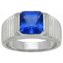 Afbeelding in Gallery-weergave laden, echte saffier 2.50karaat ring close-up detail

