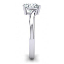 Afbeelding in Gallery-weergave laden, echte heart diamant 1.75karaat ring met diamantaccenten
