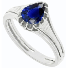 Afbeelding in Gallery-weergave laden, echte pear diamant 2karaat ring bovenaanzicht
