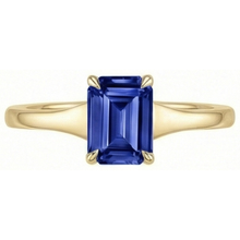 Afbeelding in Gallery-weergave laden, Solitaire blauwe saffier ring smaragd geslepen 3 karaat geel goud 14K
