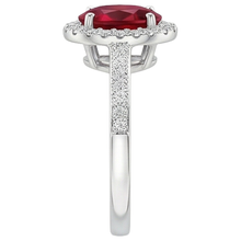 Afbeelding in Gallery-weergave laden, Solitaire met accent 3.85 karaat robijn en Natuurlijke echte diamanten ( niet in een laboratorium gekweekt ) ring 14K WG
